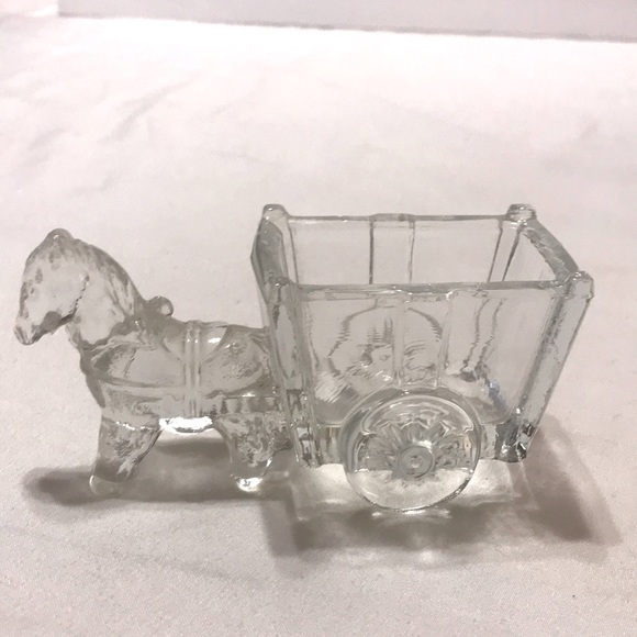 Vintage Donkey pulling cart - Picture 1 of 8